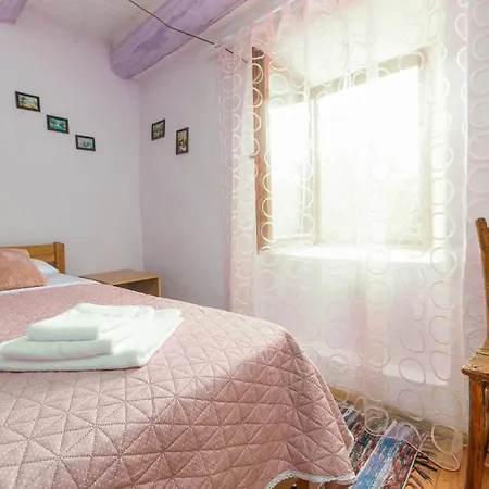 בית נופש Pine Hill House *