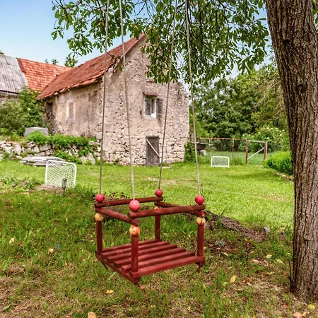 Pine Hill House בית נופש *